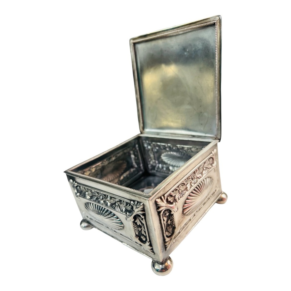 Antique Victorian English Silver Plate Tobacco or Jewelry Box c.1885 – Anderson